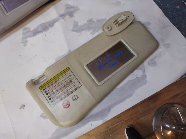 bontott FIAT GRANDE PUNTO Jobb Napellenző