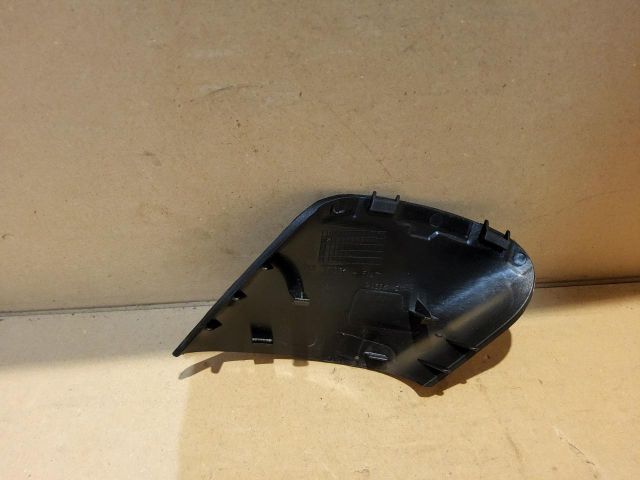 bontott FIAT GRANDE PUNTO Jobb Visszapillantó Tükör Előtti Burkolat