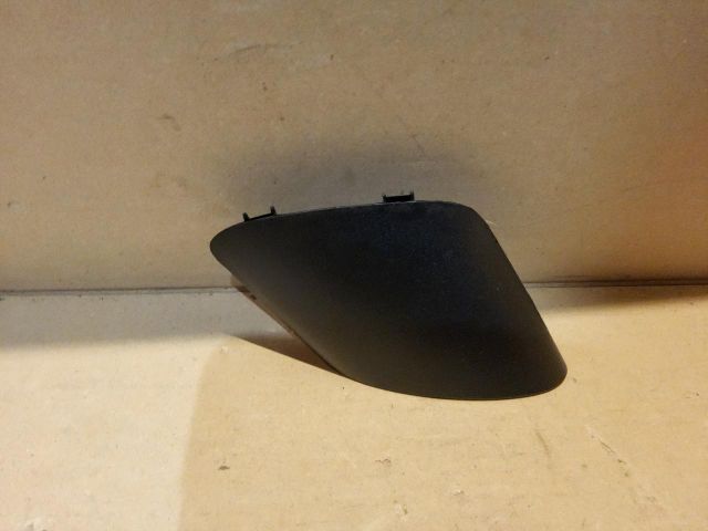 bontott FIAT GRANDE PUNTO Jobb Visszapillantó Tükör Előtti Burkolat