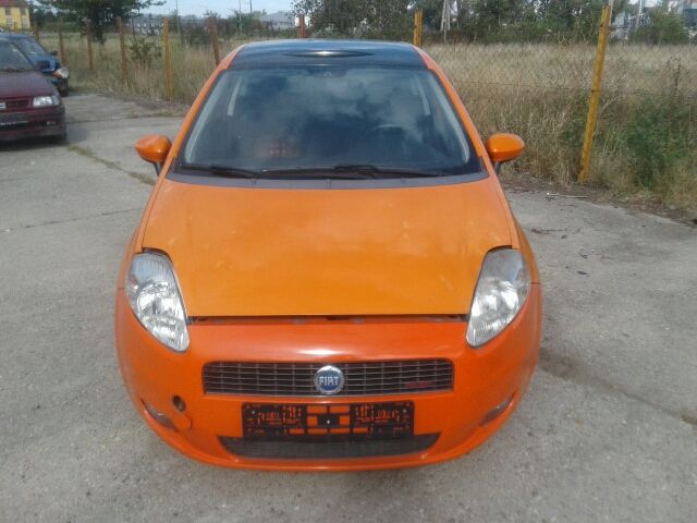 bontott FIAT GRANDE PUNTO Kalaptartó