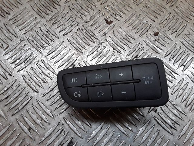 bontott FIAT GRANDE PUNTO Kapcsoló (Magában)