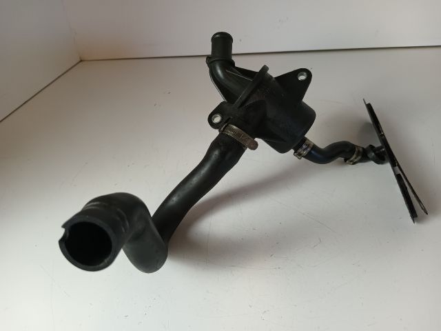 bontott FIAT GRANDE PUNTO Kartergáz Visszavezető Ház