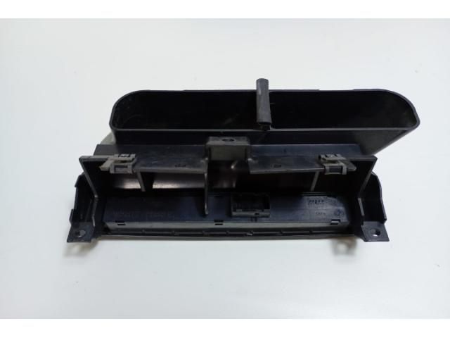 bontott FIAT GRANDE PUNTO Középső Szellőző