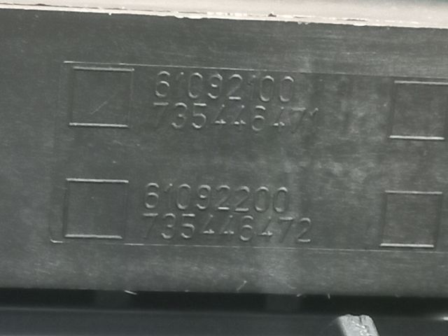 bontott FIAT GRANDE PUNTO Középső Szellőző