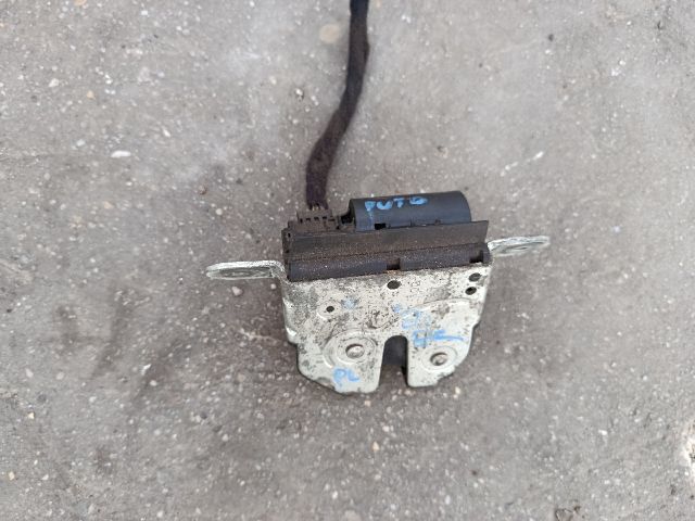 bontott FIAT GRANDE PUNTO Központizár Motor Csomagtérajtó