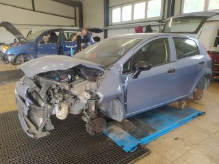 bontott FIAT GRANDE PUNTO Kürt