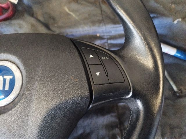 bontott FIAT GRANDE PUNTO Multikormány