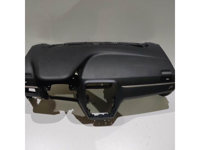 bontott FIAT GRANDE PUNTO Műszerfal Héj