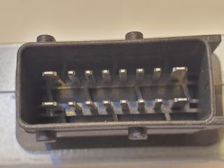 bontott FIAT GRANDE PUNTO Rádió Zavarszűrő