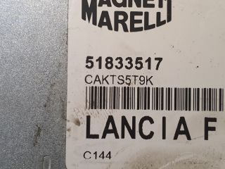 bontott FIAT GRANDE PUNTO Rádió Zavarszűrő