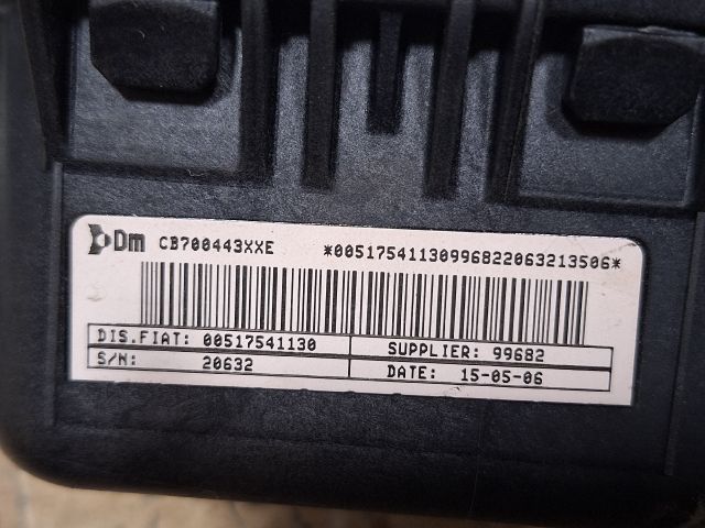 bontott FIAT GRANDE PUNTO Utasoldali Légzsák