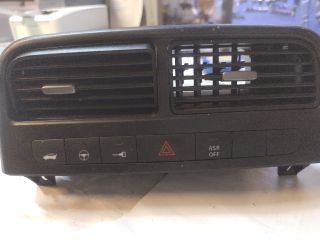 bontott FIAT GRANDE PUNTO Vészvillogó Kapcsoló