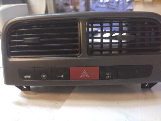 bontott FIAT GRANDE PUNTO Vészvillogó Kapcsoló