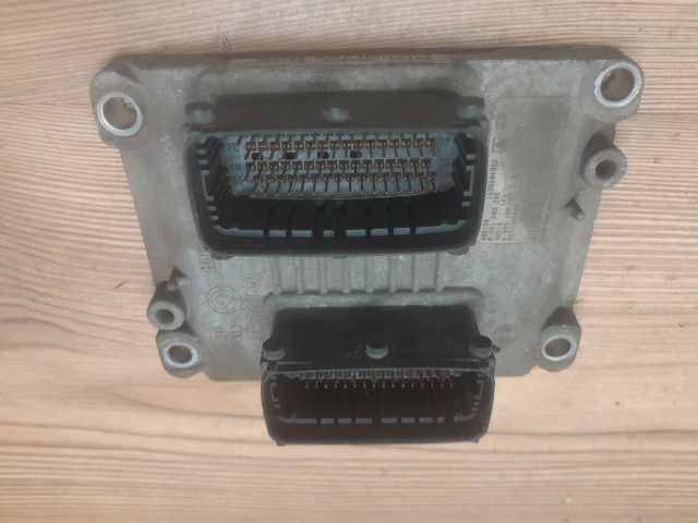 bontott FIAT IDEA Motorvezérlő