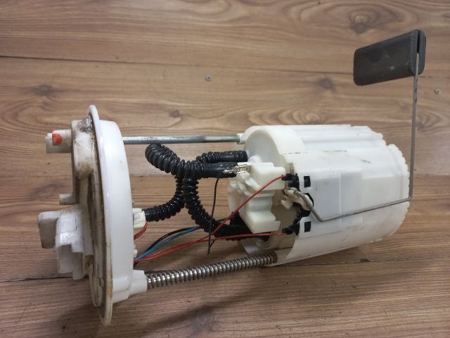 bontott FIAT IDEA Üzemanyag Szivattyú