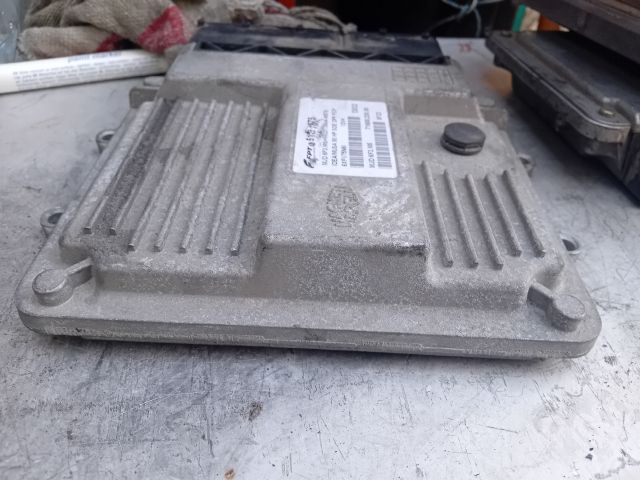 bontott FIAT IDEA Motorvezérlő