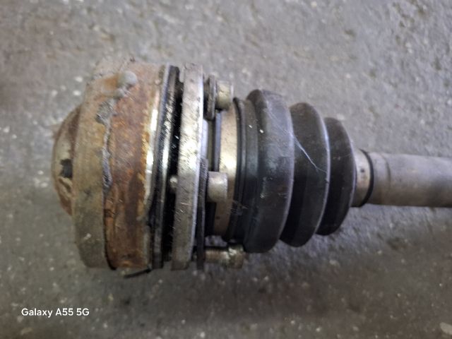 bontott FIAT IDEA Bal Féltengely