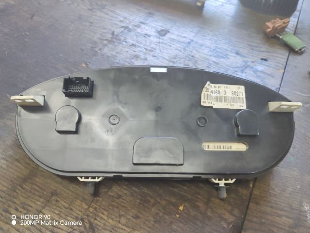 bontott FIAT IDEA Kilométeróra