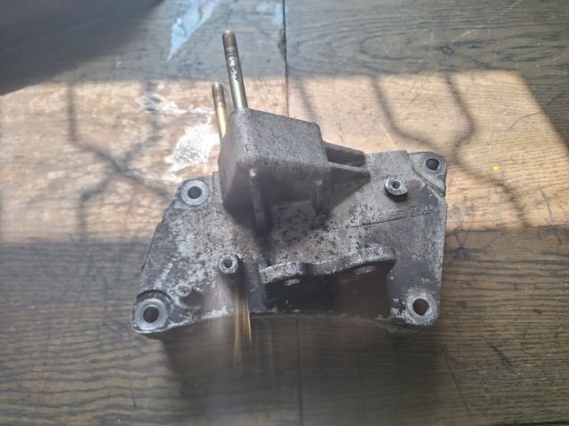 bontott FIAT IDEA Motor Tartó Bak (Fém)