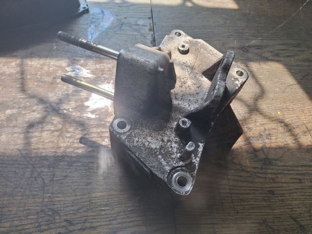 bontott FIAT IDEA Motor Tartó Bak (Fém)