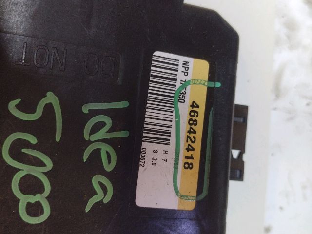 bontott FIAT IDEA Bal első Ablakemelő Elektronika