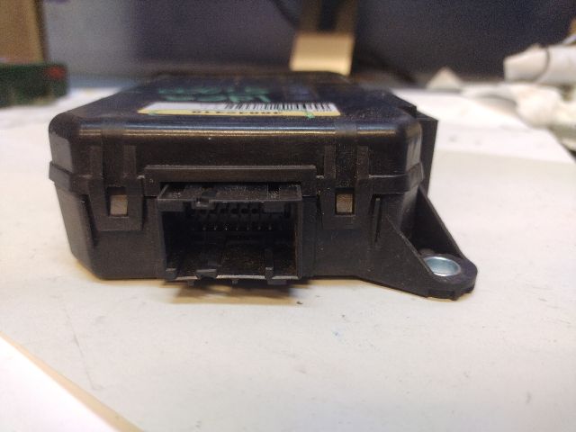 bontott FIAT IDEA Bal első Ablakemelő Elektronika