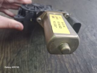 bontott FIAT IDEA Bal első Ablakemelő Motor