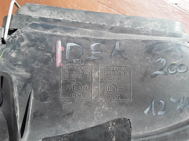 bontott FIAT IDEA Bal első Lámpabúra