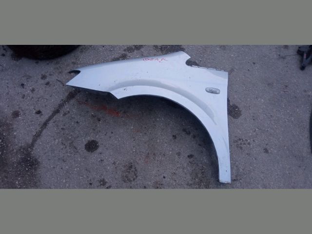 bontott FIAT IDEA Bal első Sárvédő