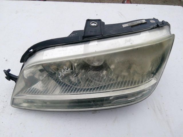 bontott FIAT IDEA Bal Fényszóró