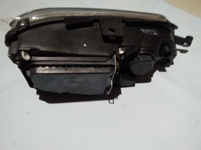 bontott FIAT IDEA Bal Fényszóró