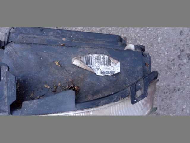 bontott FIAT IDEA Bal Fényszóró