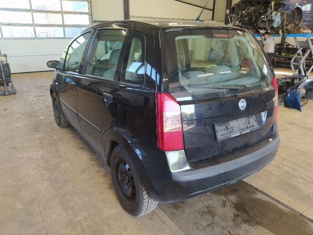 bontott FIAT IDEA Bal hátsó Ablakvezető Gumi