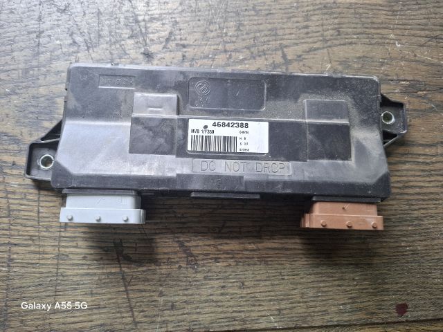 bontott FIAT IDEA Bal hátsó Ajtó Vezérlőegység