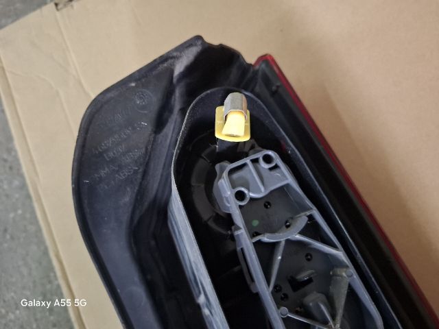 bontott FIAT IDEA Bal Hátsó Lámpa