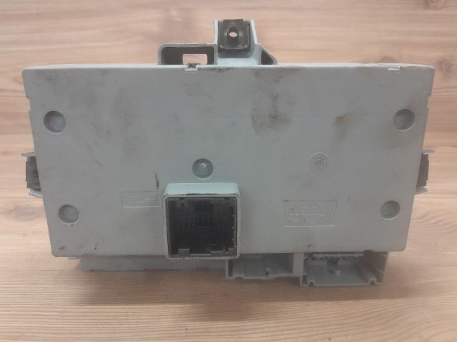 bontott FIAT IDEA Biztosítéktábla Utastér