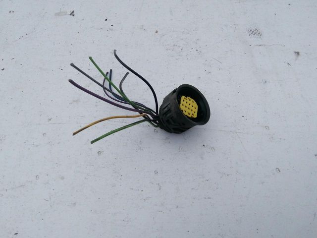 bontott FIAT IDEA Csatlakozó