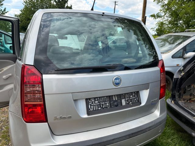 bontott FIAT IDEA Csomagtérajtó (Üres lemez)