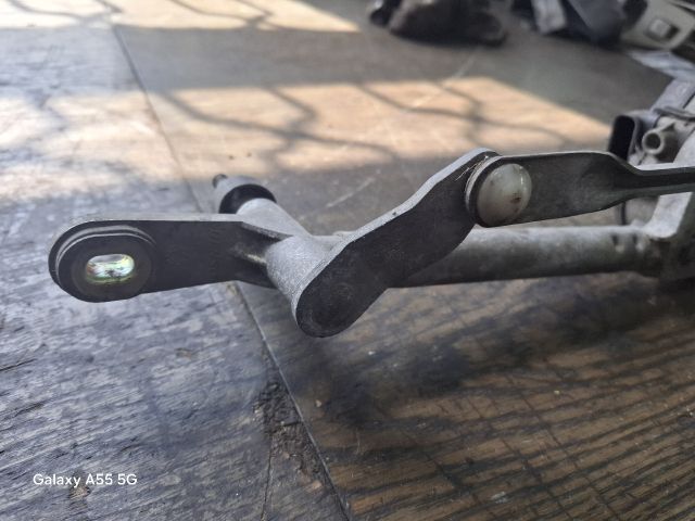 bontott FIAT IDEA Első Ablaktörlő Szerkezet Motorral