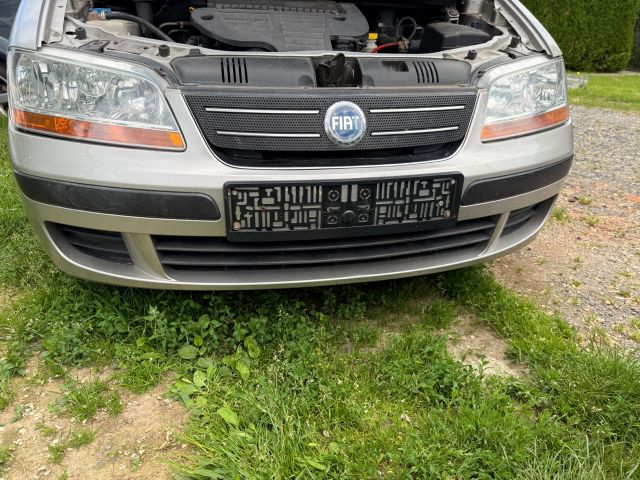 bontott FIAT IDEA Első Lökhárító (Üresen)