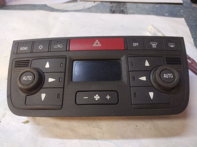 bontott FIAT IDEA Fűtéskapcsoló (digit klímás)