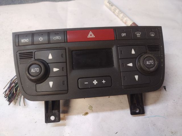 bontott FIAT IDEA Fűtéskapcsoló (digit klímás)