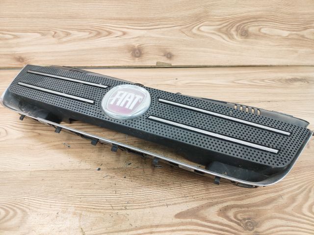 bontott FIAT IDEA Hűtőrács