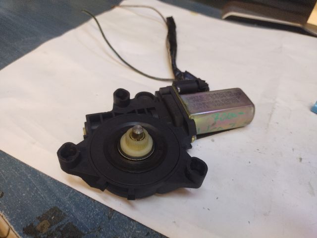 bontott FIAT IDEA Jobb első Ablakemelő Motor