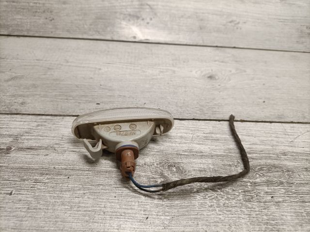 bontott FIAT IDEA Jobb első Sárvédő Irányjelző