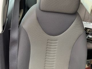 bontott FIAT IDEA Jobb első Ülés