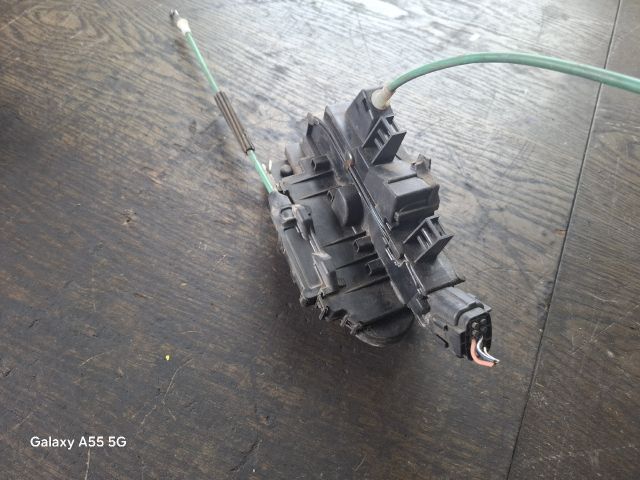 bontott FIAT IDEA Jobb hátsó Ajtózár