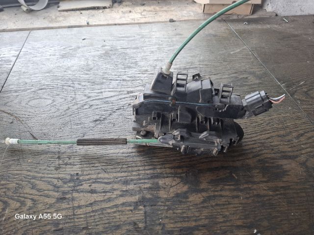 bontott FIAT IDEA Jobb hátsó Ajtózár