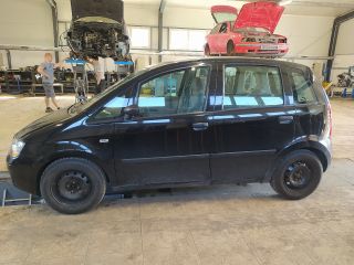 bontott FIAT IDEA Jobb hátsó Oldal Lökhárító Tartó (Műanyag)