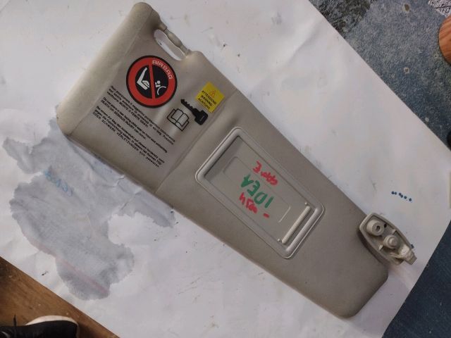 bontott FIAT IDEA Jobb Napellenző